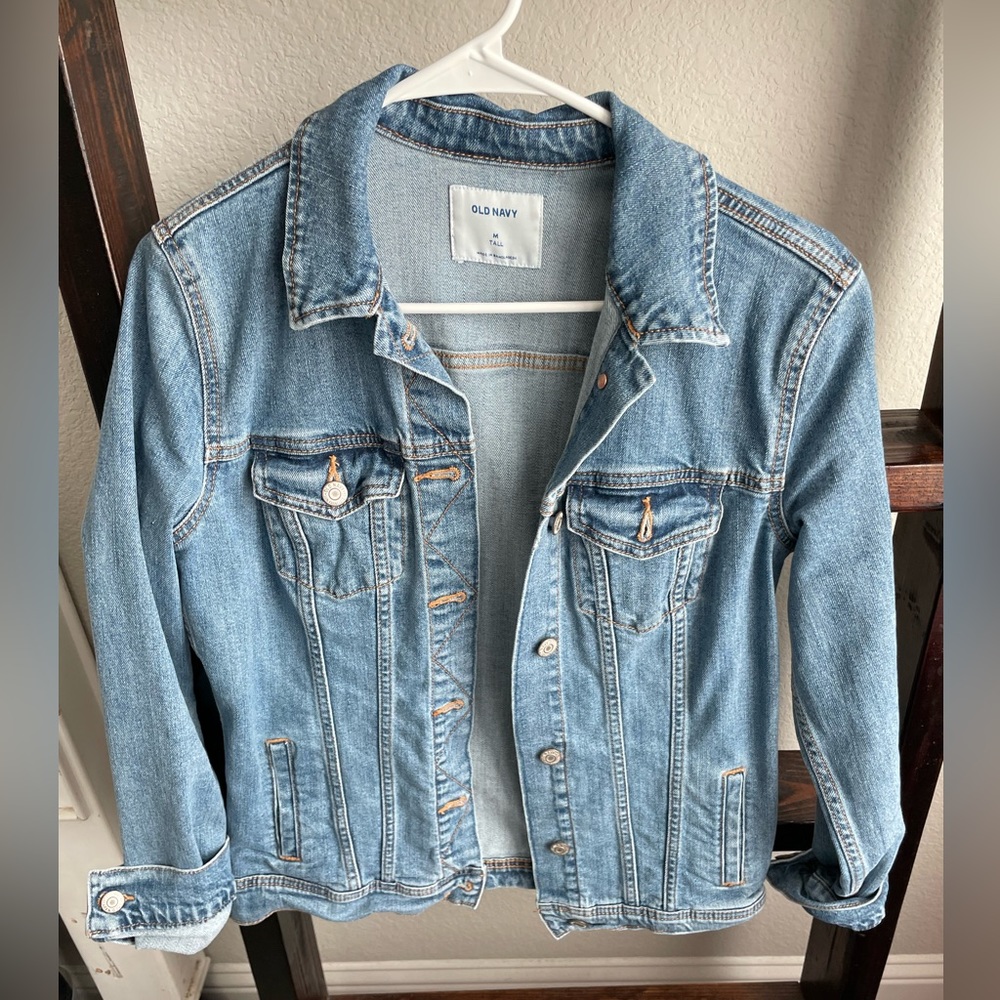 Women’s denim jacket